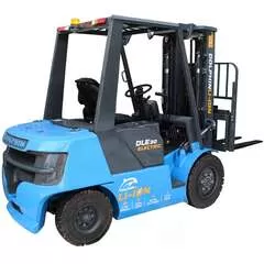 DOLPHINLIFT DLE 30 TX 47 Li-ion 3 т 4,7 м Электрический погрузчик (пр-во Турция, Side-Shift), Грузоподъемность: 3 тонны (3000 кг), Высота подъема вил, м.: 4.7 м, Напряжение: 115 В, Тип батареи: Li-ion, литий-ионная купить по выгодной цене 100kwatt.ru