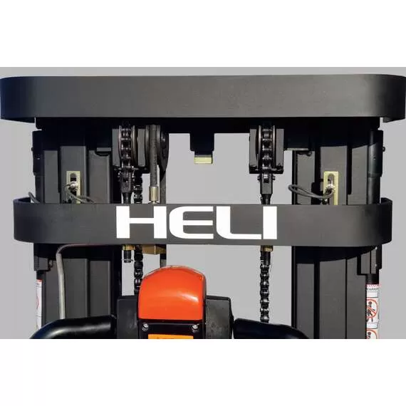 HELI WARUN CDD16-350Li ZSM580 Li-ion 1,6 т 5,8 м Штабелер самоходный с платформой оператора в Уфе купить по выгодной цене 100kwatt.ru