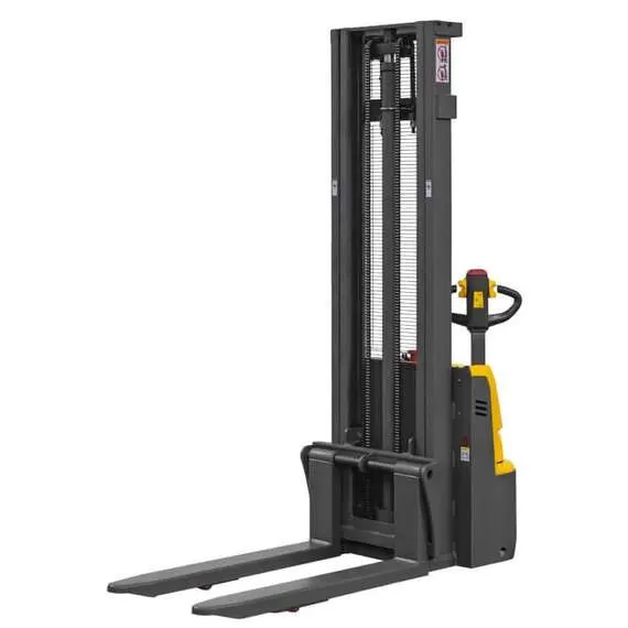 SMARTLIFT CDD15R-E (N) 1500 кг 3,3 м 105Ач Штабелер электрический самоходный в Уфе купить по выгодной цене 100kwatt.ru