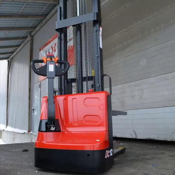 OXLIFT AX 1230H 3000 Мм 1200 Кг Самоходный Штабелер в Уфе купить по выгодной цене 100kwatt.ru